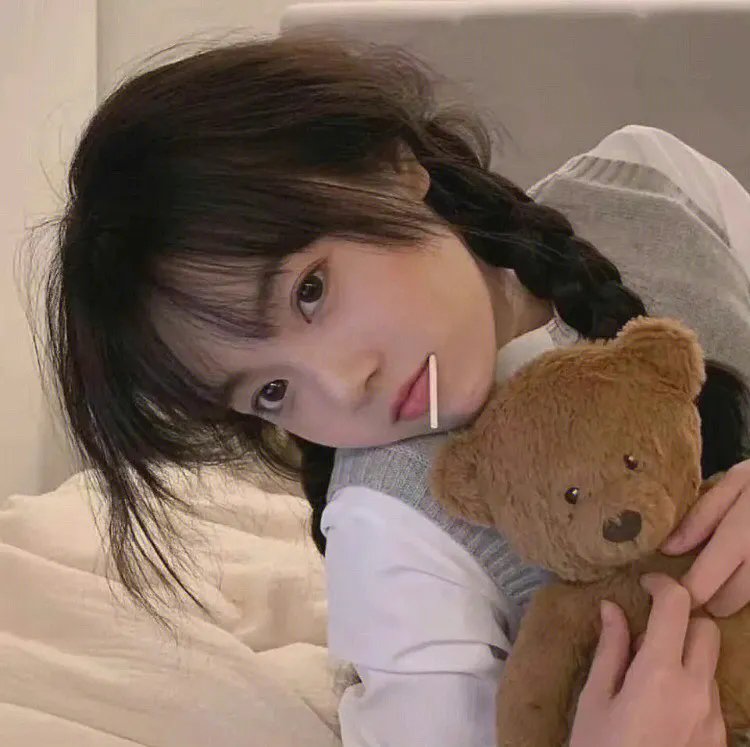 白色横幅封面
